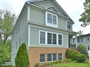 1133 N Stuart St, Arlington, VA 22201