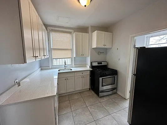 Rented by Corcoran | media 20