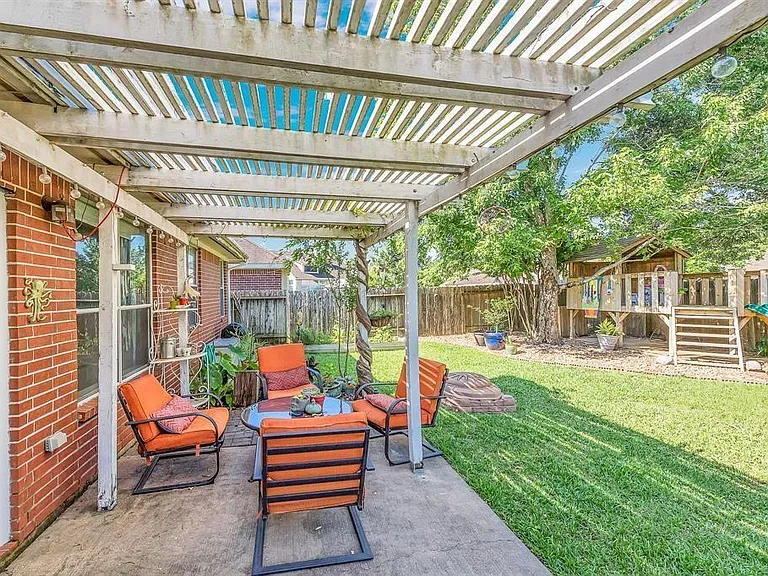 15615 Bending Birch Dr — Photo 21
