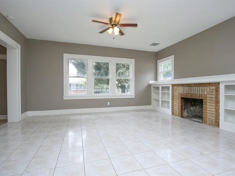 1127 Walling St — Photo 11