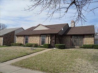1st image of 2409 Centennial Dr