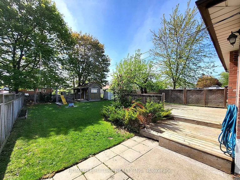 214 Windsor St #UPPER — Photo 10