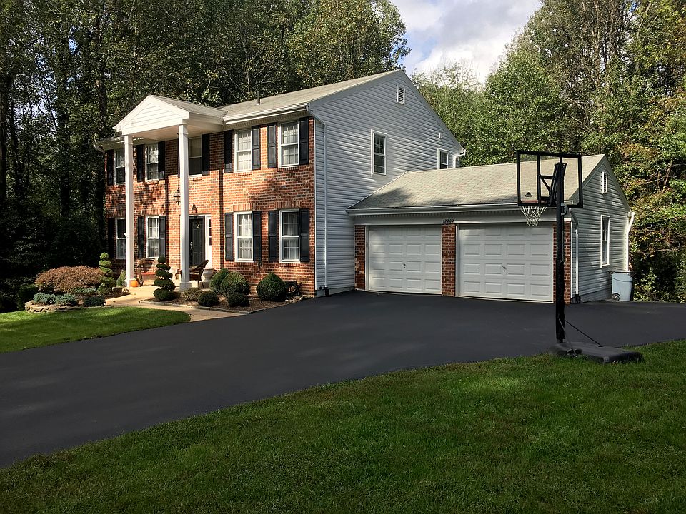 1st image of 12202 Westwood Hills Dr