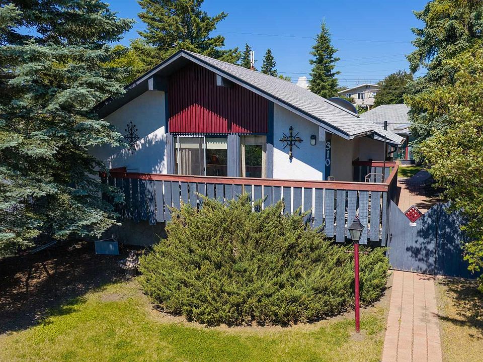 1st image of 310 Huntham Pl NE