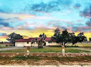 40660 15th St W, Palmdale, CA 93551