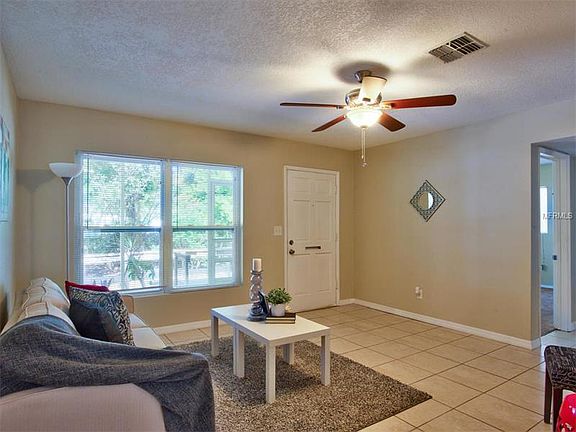 5th image of 1965 Pinehurst Dr