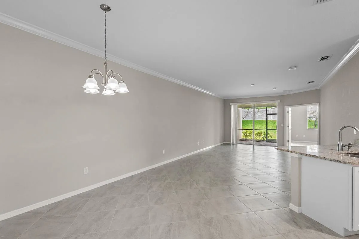 2 bed, 2.0 bath, 1564 sqft, $1,999 — Photo 4