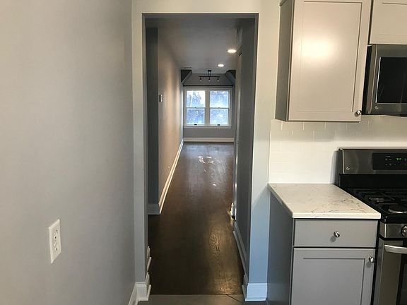 5th image of 4947 N Menard Ave #2