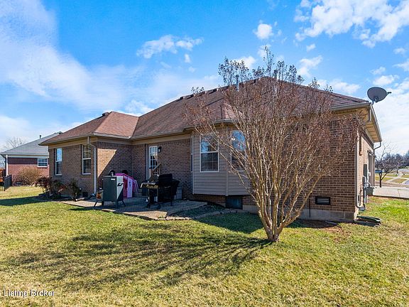 5th image of 644 Erin Cir