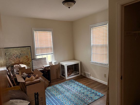 5th image of 1242 Hastings St