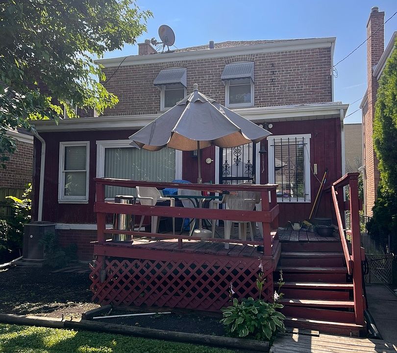 2nd image of 5537 S Komensky Ave