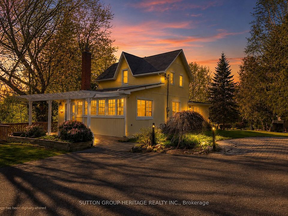 1st image of 2460 Sixth Concession Rd