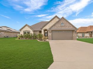 114 Oak Springs Loop, Mabank, TX 75147