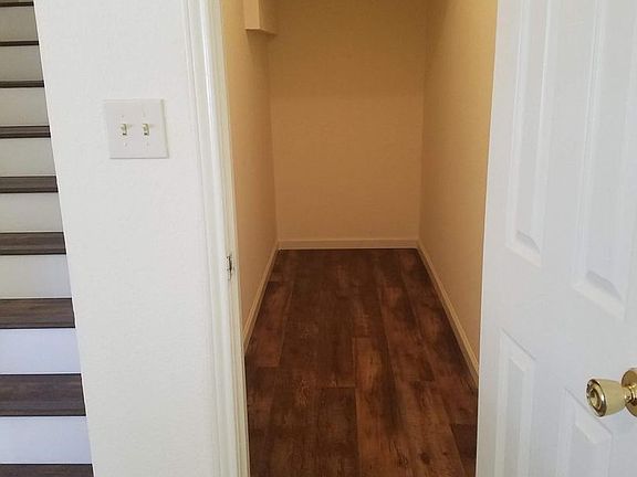 5th image of 2302 Westwood Ln