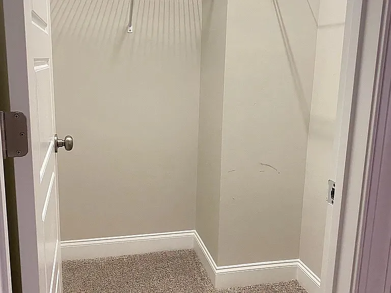 124 Tree Hill Ln #1 — Photo 22