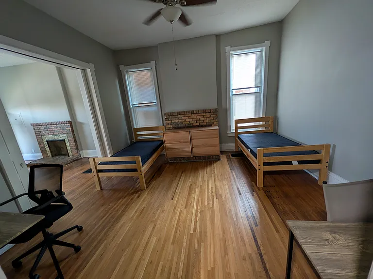 205 W Breckinridge St #1 — Photo 6