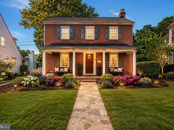 818 Kingston Rd, Baltimore, MD 21212