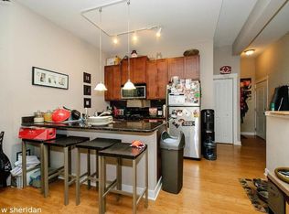 930 W Sheridan Rd #1022, Chicago, IL 60613