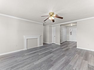 121 Mark Twain Cir APT B, Athens, GA 30605