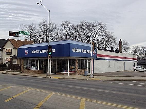 2nd image of 1045 Washington Ave