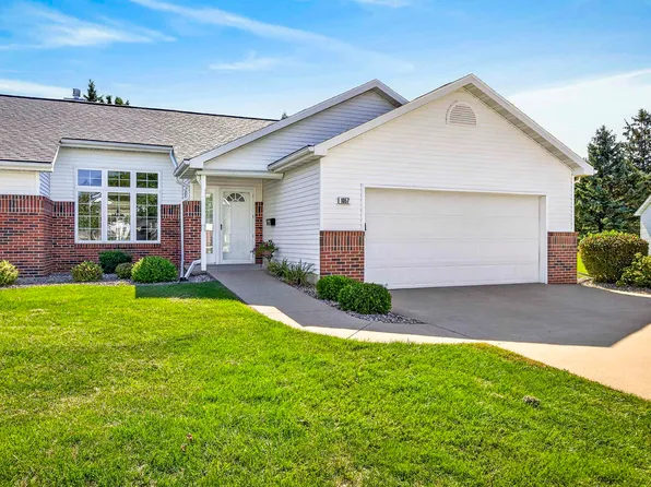 1057 W Windtree Dr #48, Appleton, WI 54914