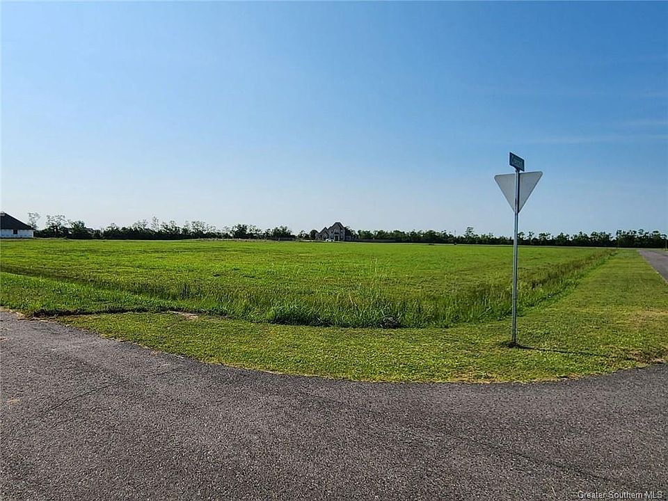 5853 Crescent Dr, Iowa, LA 70647 MLS SWL23003398 Zillow