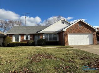 120 Luella St, Oregon, OH 43616