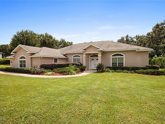 2nd image of 3914 Oak Pointe Dr