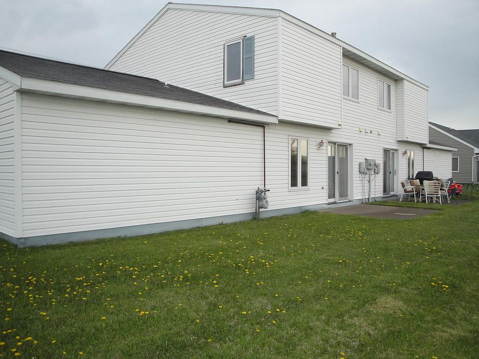 2nd image of 920-922 N 28th St