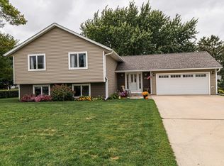 401 10th Ave NW, Byron, MN 55920