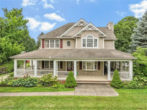 14588 Baird St, Burton, OH 44021
