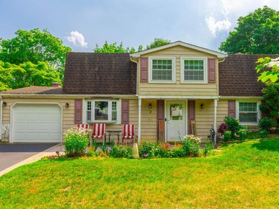 2 Ivy League Lane, Stony Brook, NY, 11790