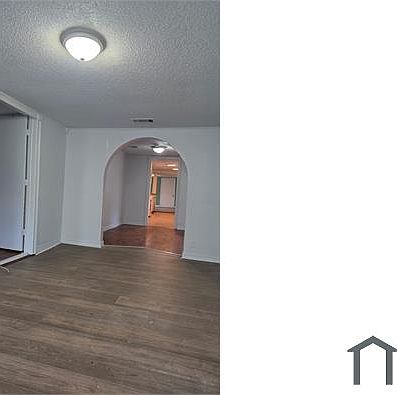 3rd image of 2647 Banks Ave