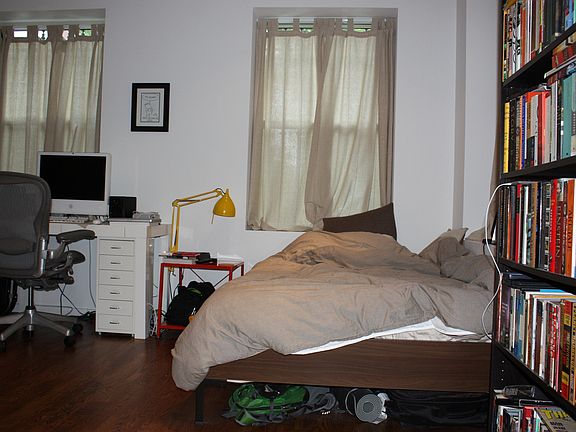 5th image of 1284 Pacific St APT 1A