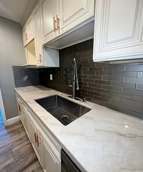 4466 W Malibu Ave — Photo 11