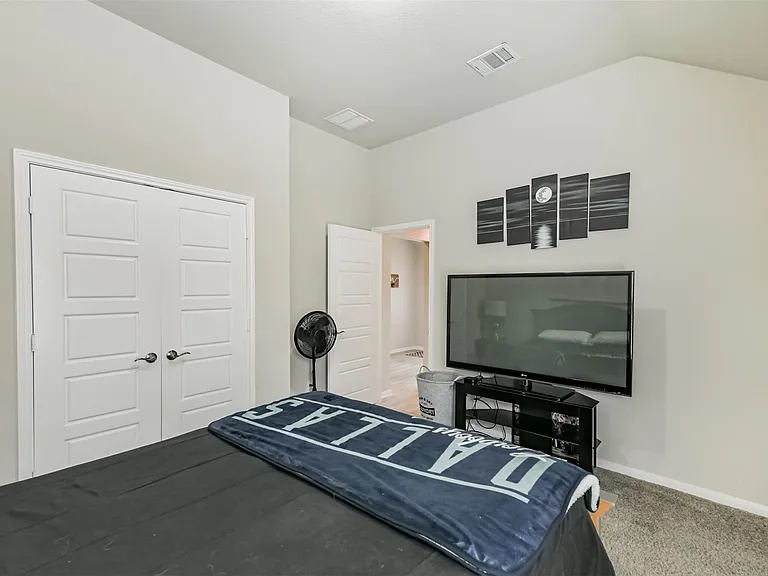 18906 Sorrento Point Dr — Photo 8