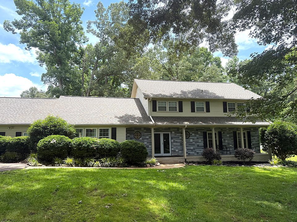 1st image of 174 Green Lake Rd