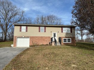 116 Knotting Hill Ln, Fall Branch, TN 37656