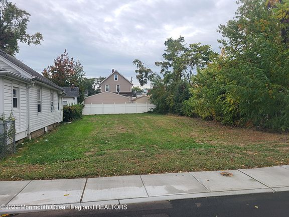 5th image of 9 Randall Place