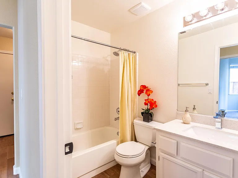 1040 Dellwood Ct — Photo 25