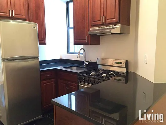 Rented by Living New York | media 11