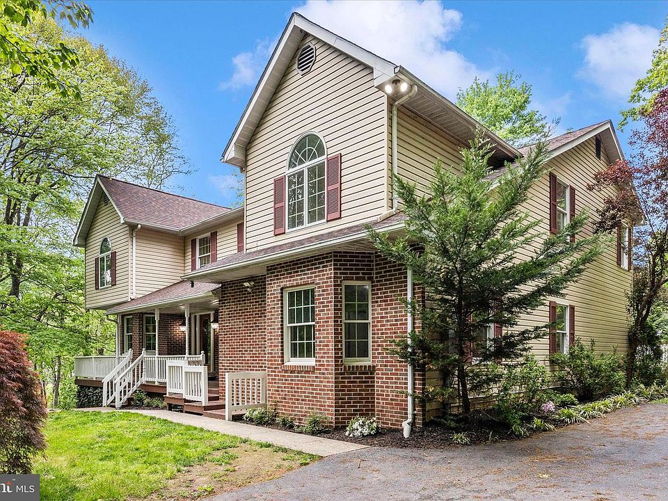 1st image of 4109 Cove Ct