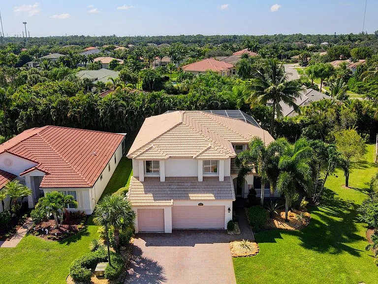 11246 Maritime Ct — Photo 42