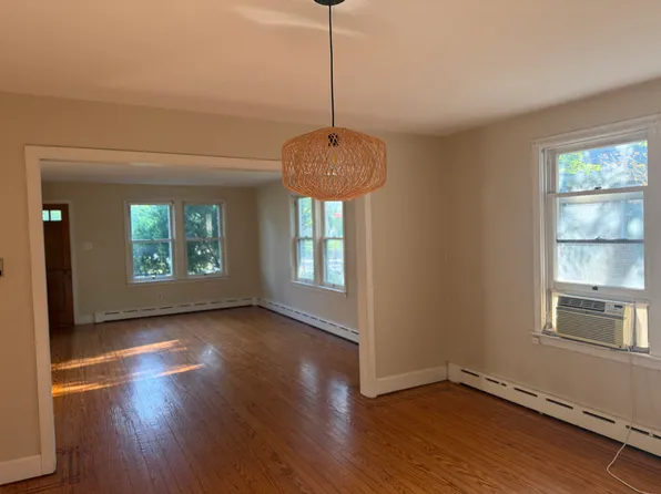 126 W York St, Biglerville, PA 17307