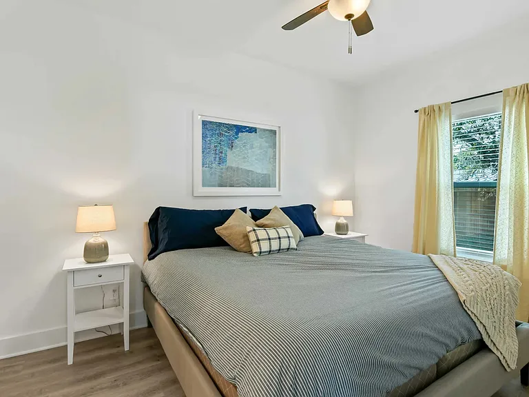 301 Rustic Oak Ln — Photo 10