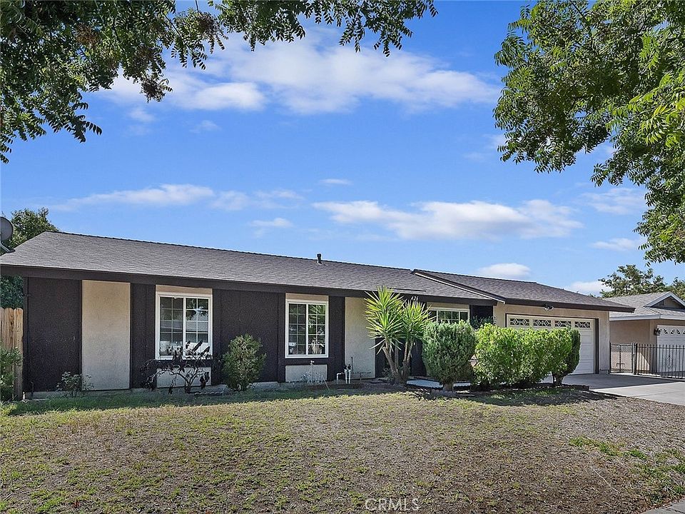 1st image of 426 Jurupa Ave