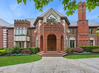 36 Woodland Rd, New Vernon, NJ 07976