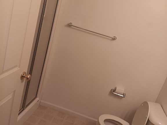 5th image of 3940 Ashland Dr Ste 243