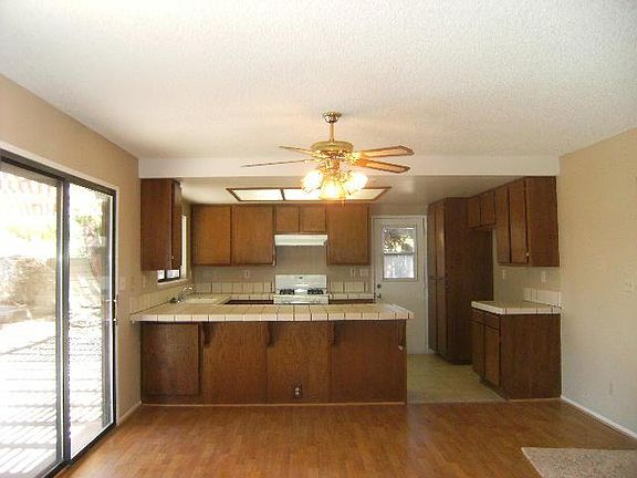 4th image of 43105 Victorville Pl