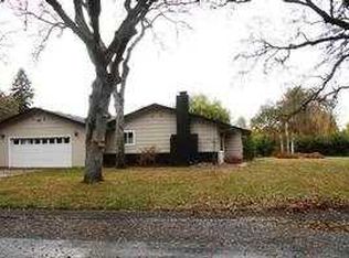 6850 Riata Dr, Redding, CA 96002